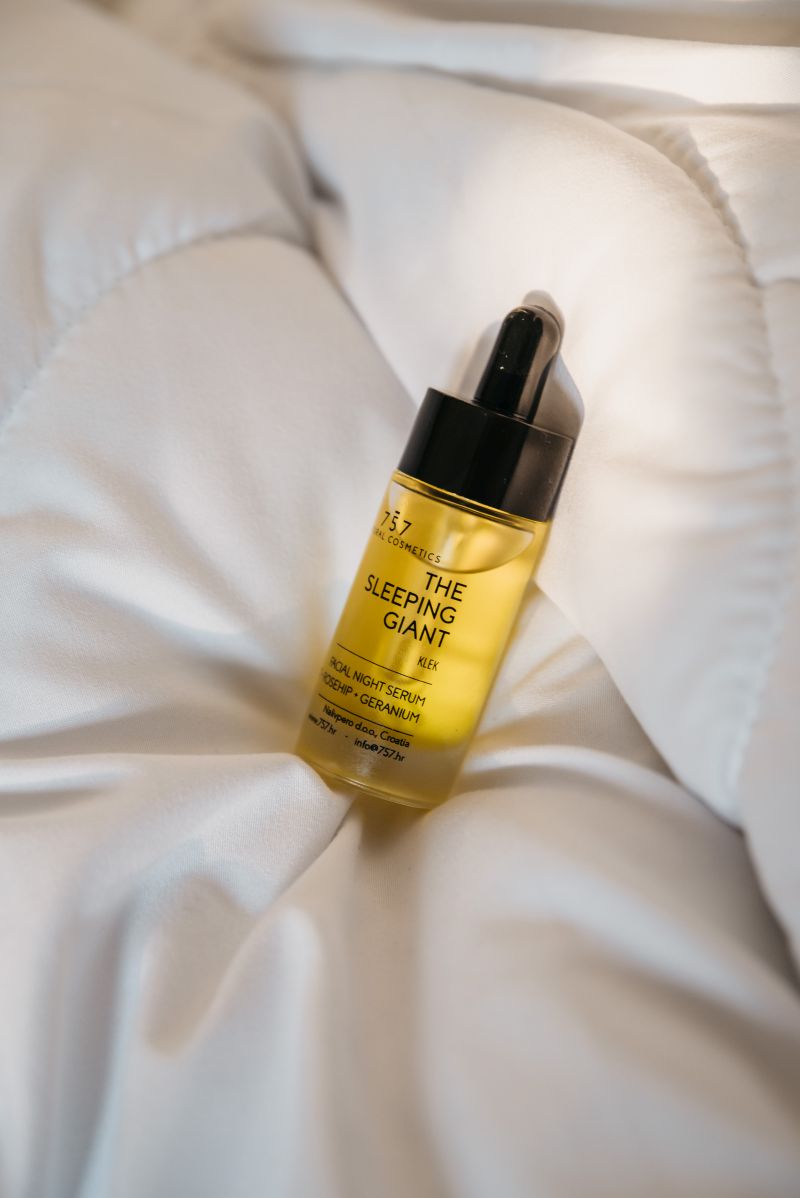 The Sleeping Giant, Facial Night Serum-757 Natural Cosmetics